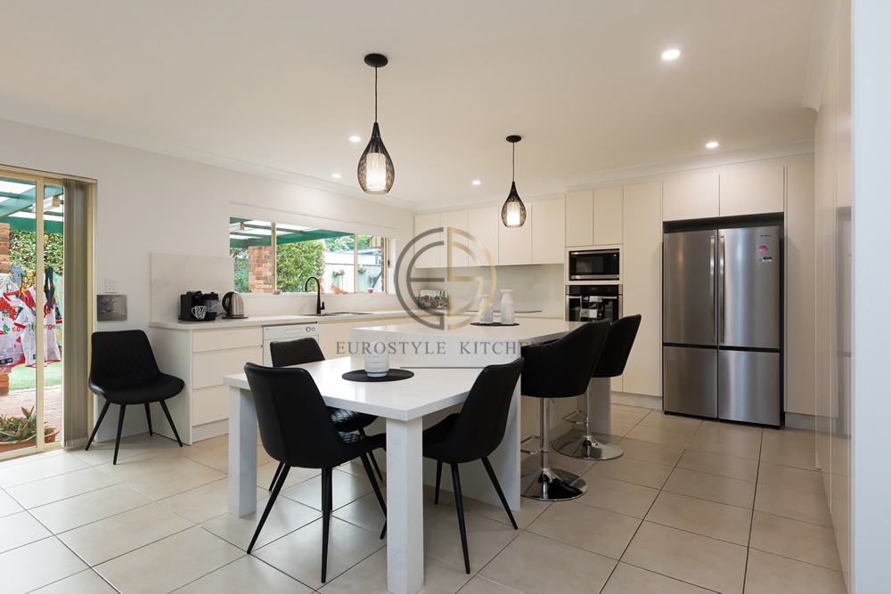 flatpack kitchen cabinets carringbah
